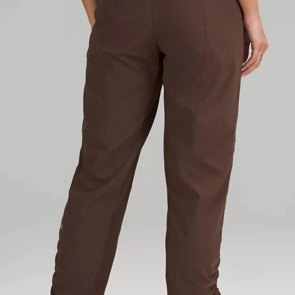 Lululemon Dance Studio Java Brown Joggers 17in Fl… - image 3